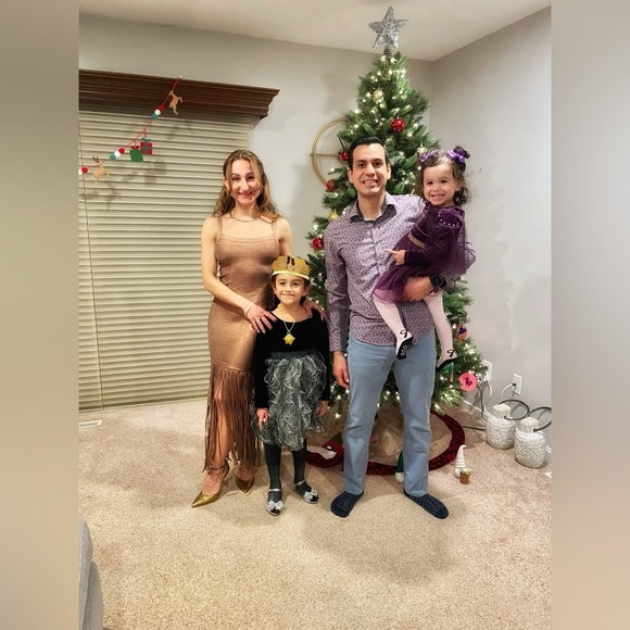 GUESS by marciano Gold Muse Bandage Gown size Xs - Picture 10 of 10